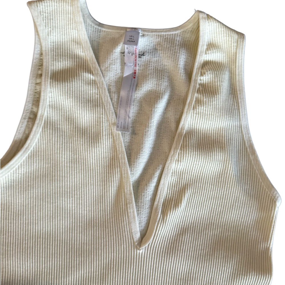 NWOT UO - Out From Under “Drew” Ivory Ribbed Bodysuit - M/L